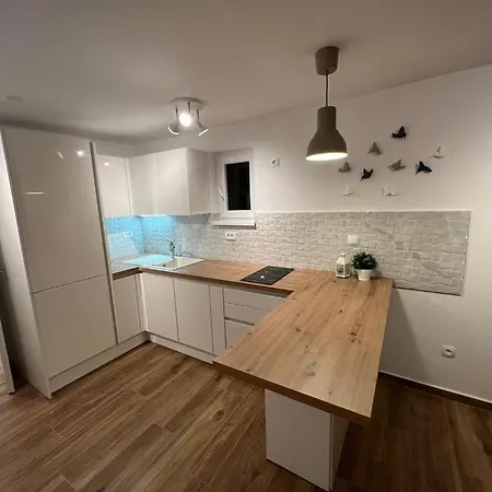 Apartment Chilly
